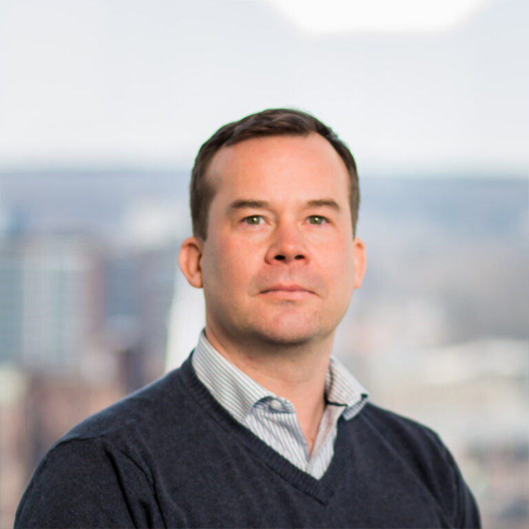 Nathaniel Ellis - Veoci